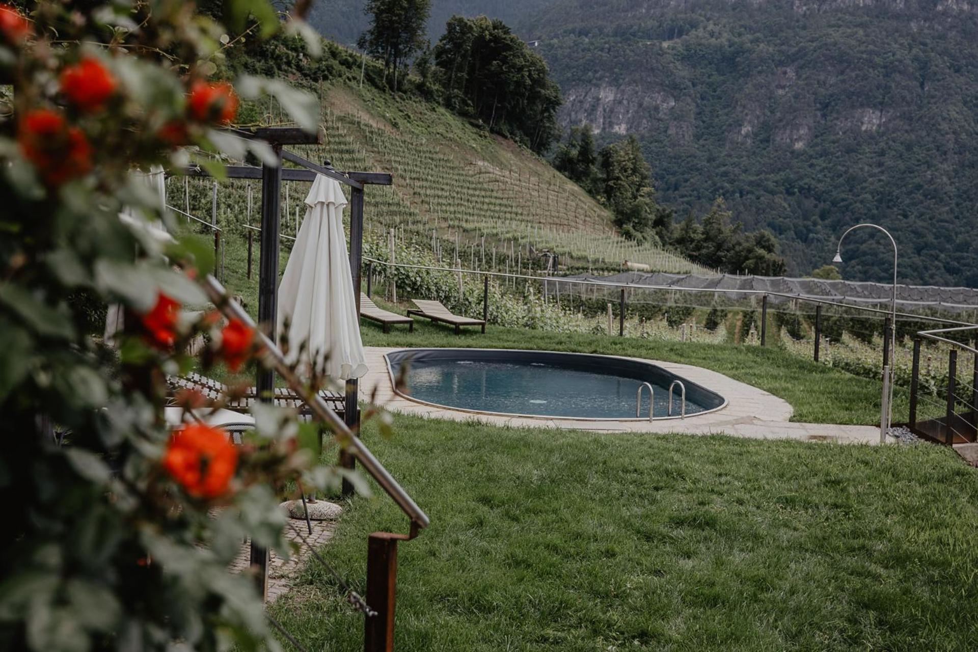 Engadiner Apartments & Wines Montagna Εξωτερικό φωτογραφία